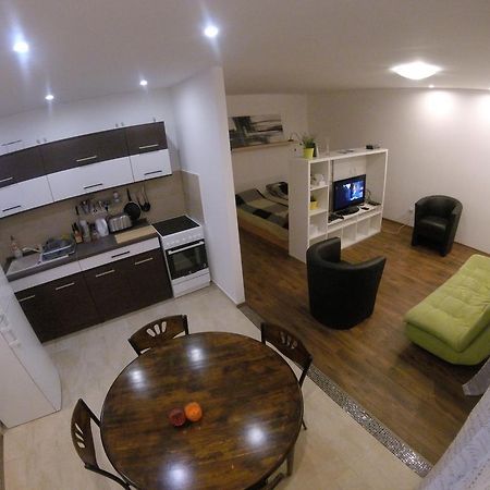Belvaros Apartman Pecs Exterior photo